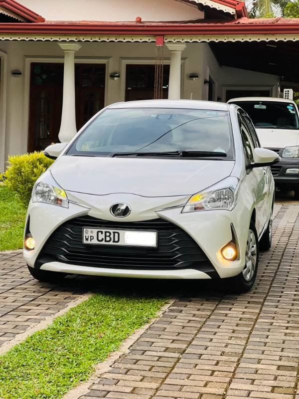 Toyota vitz for sale