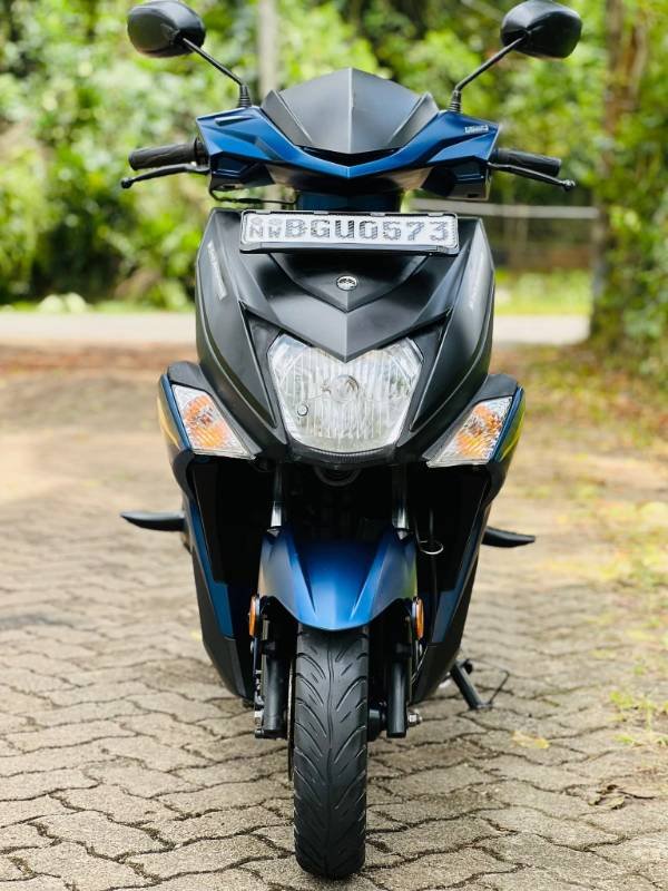 YAMAHA RAY ZR