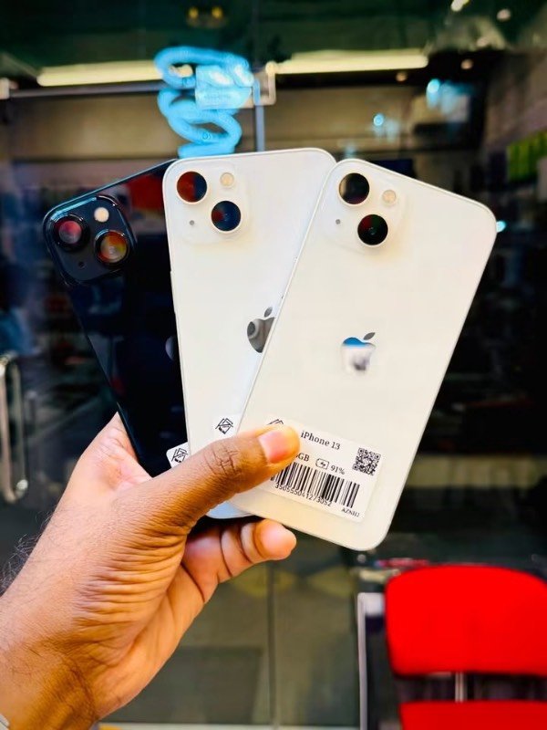 iPhone 13 256GB