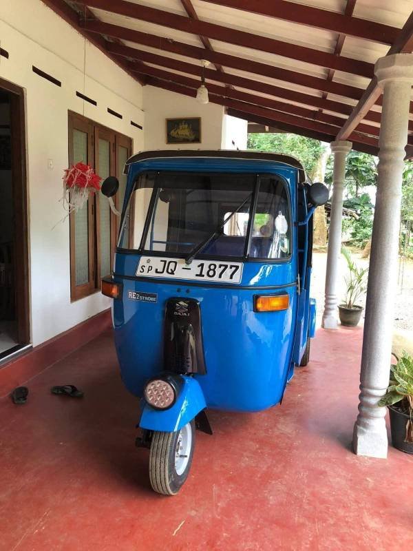 Bajaj Threeweel for sale