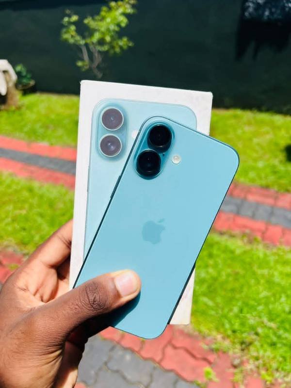 iPhone 16