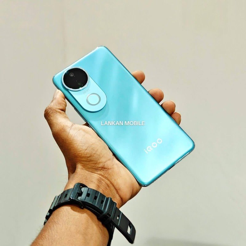 Phone for sale