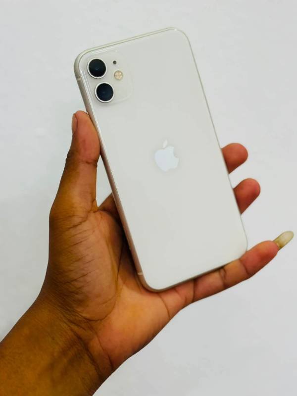 I phone 11 for sale