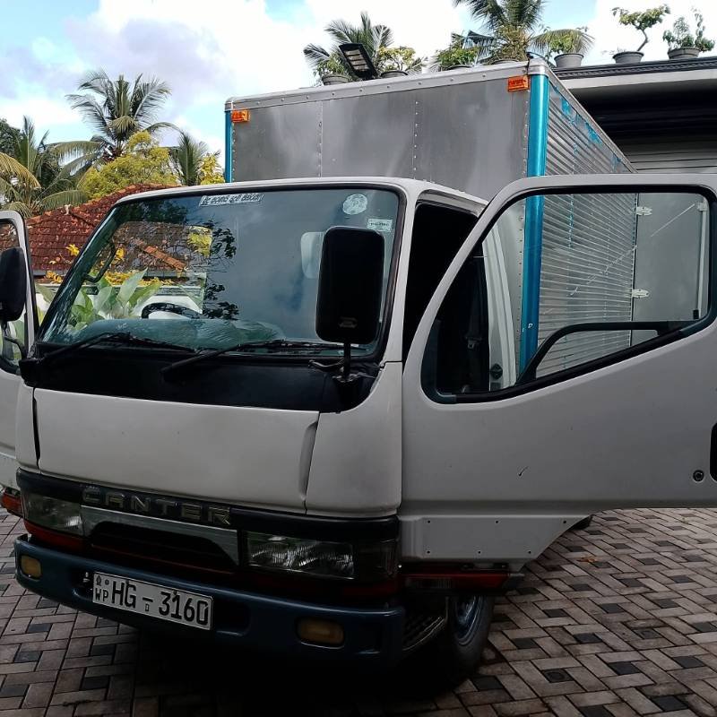 Mitsubishi  canter mf 1999 for sale