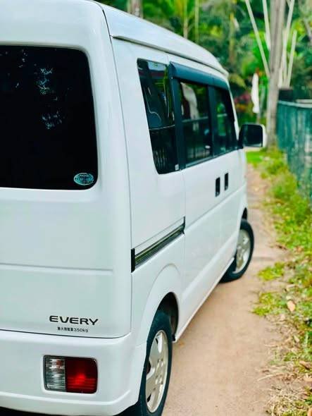 Suzuki Every DA64V