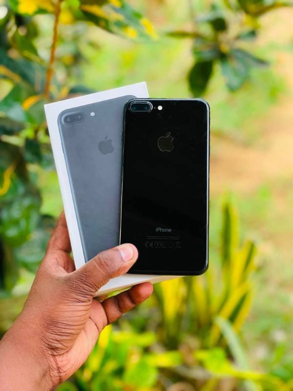 I phone 7 plus for sale