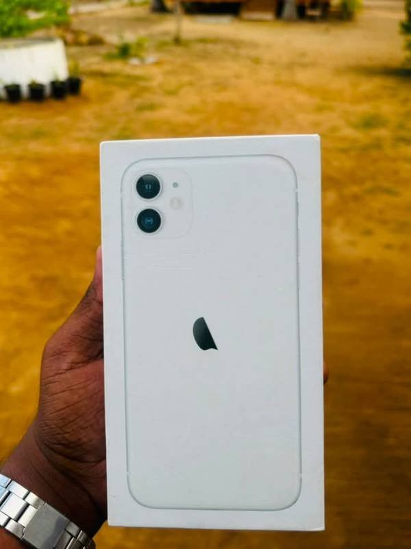 I phone 11 for sale