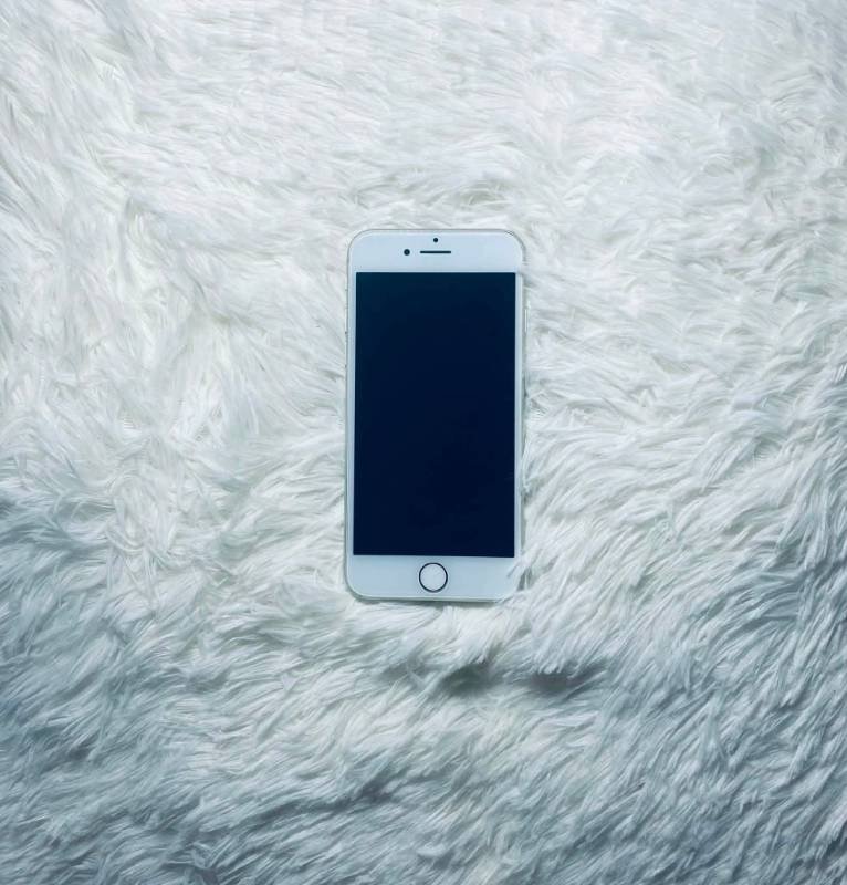 iPhone 8 64GB