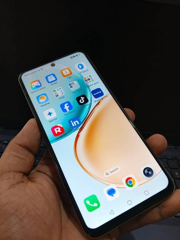 Honar x7d 8GB 256GB For sale