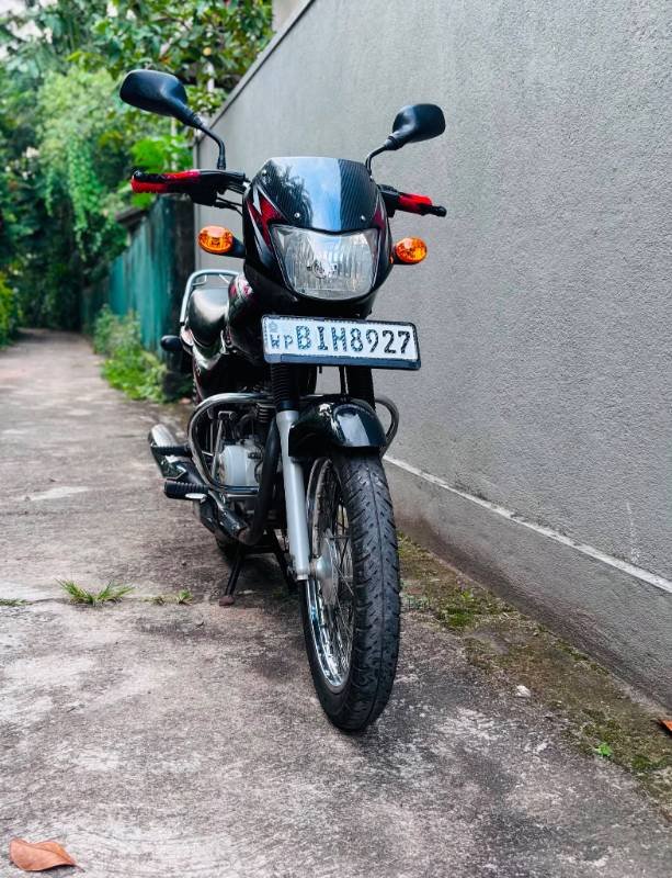 Bajaj CT 100 for sale