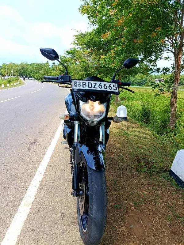 Yamaha FZ v2 for sale