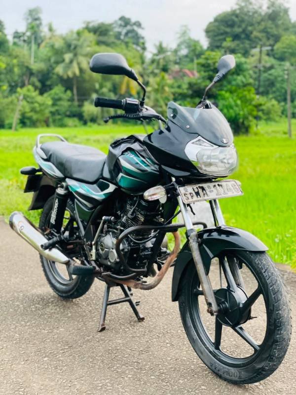 Bajaj discovry for sale