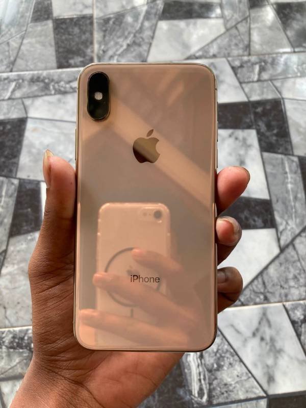 I phone XS for sale
