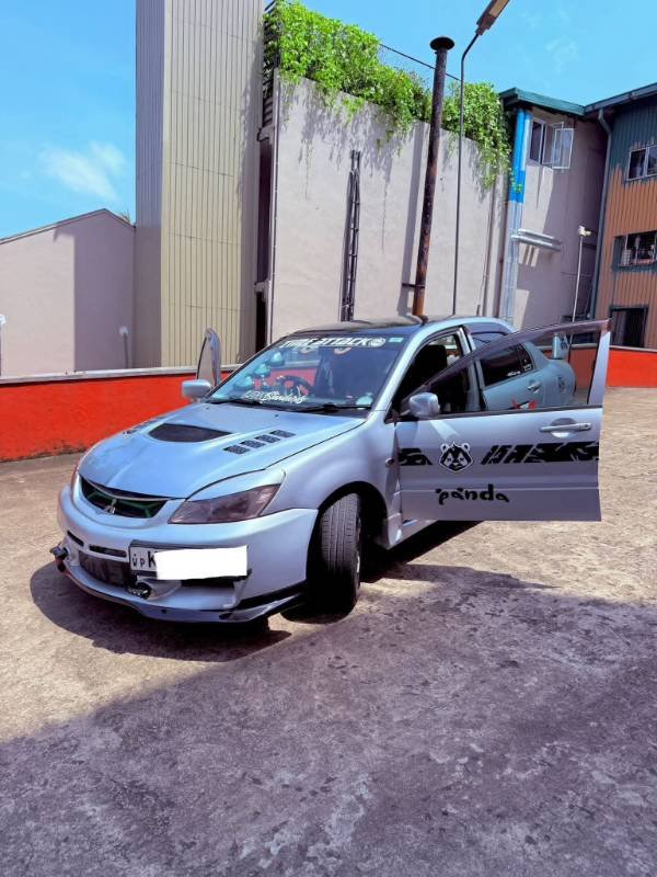 Mitsubishi  Lancer CS1