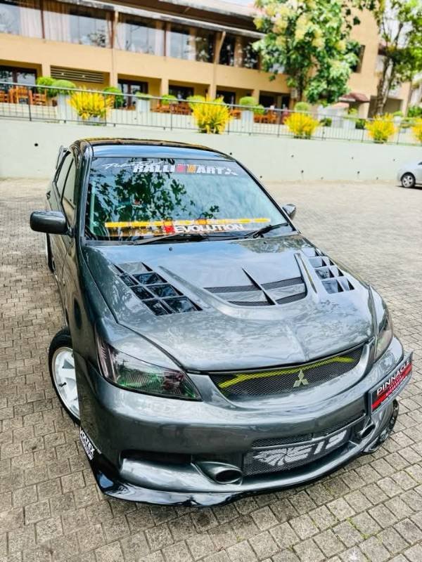 Mitsubishi Lancer CS1 GLX