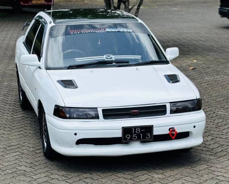 Mazda familia 323 for sale
