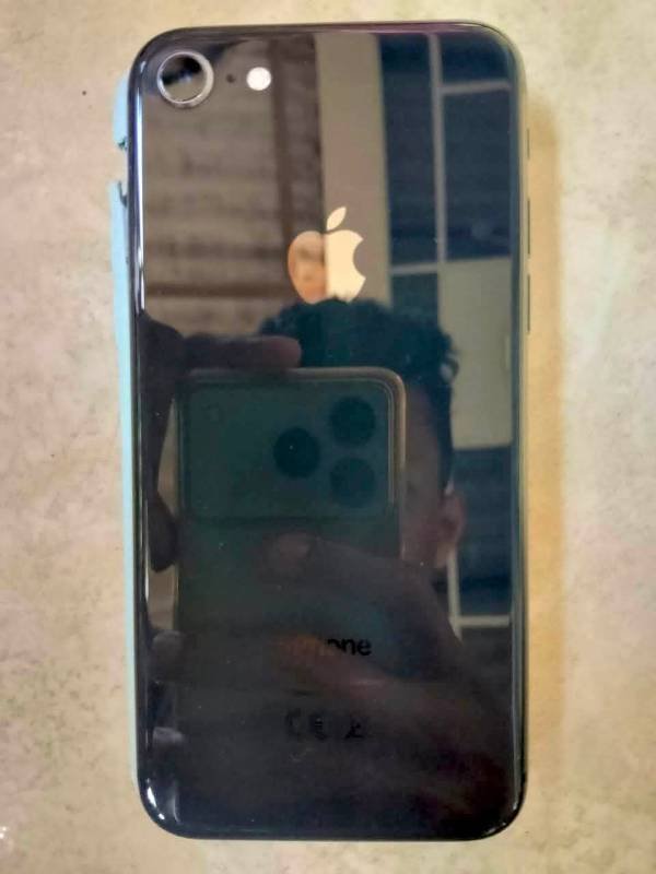 Apple Iphone 8