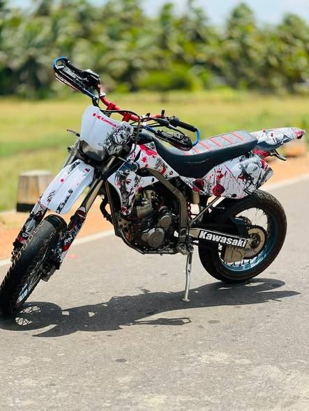 🌀Kawasaki D Tracker D2