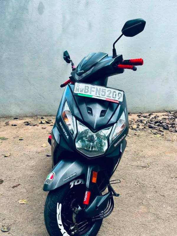 Honda dio  DX for sale