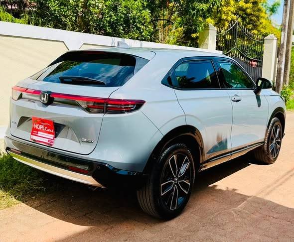 HONDA VEZEL Z Premium