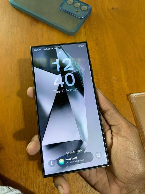 Phone for sale