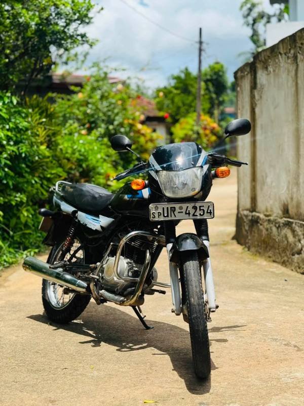 Bajaj CT100 for sale