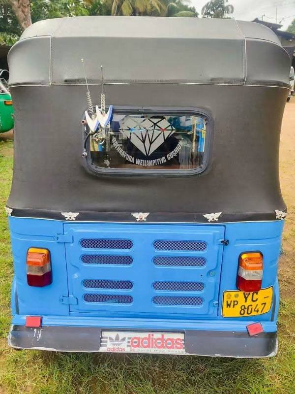 Bajaj Threeweel for sale