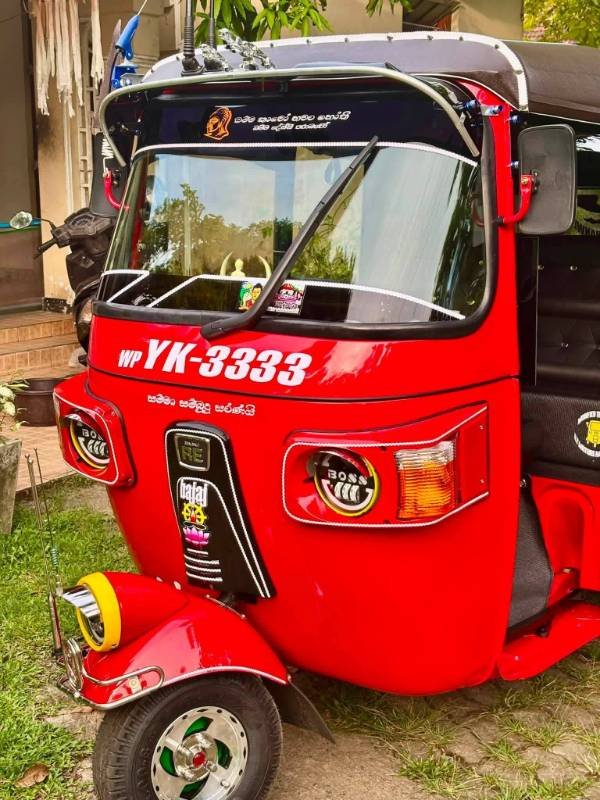 Bajaj 4 stroke threeweel for sale