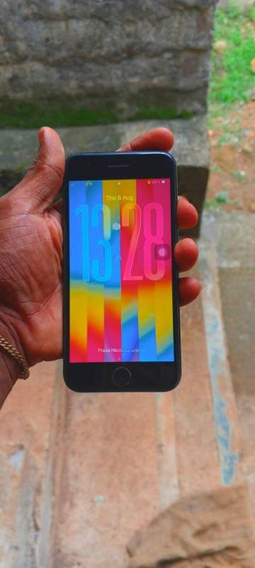 I phone  se for sale