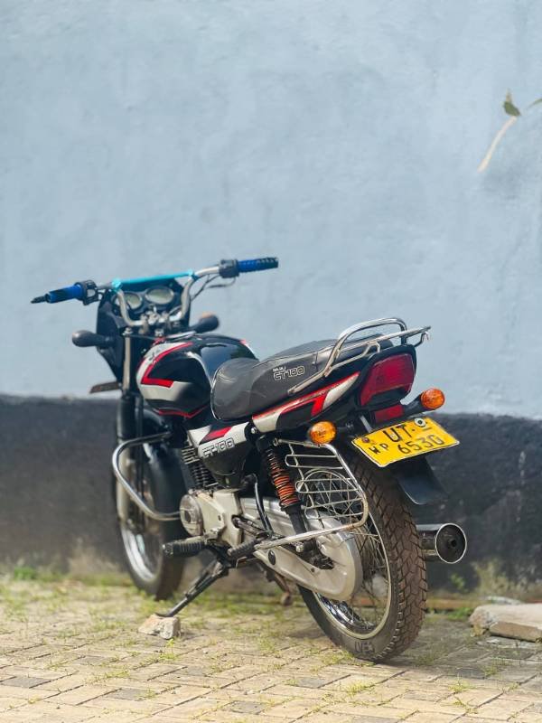 Bajaj CT 100 for sale