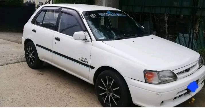 Toyota starlet EP 82