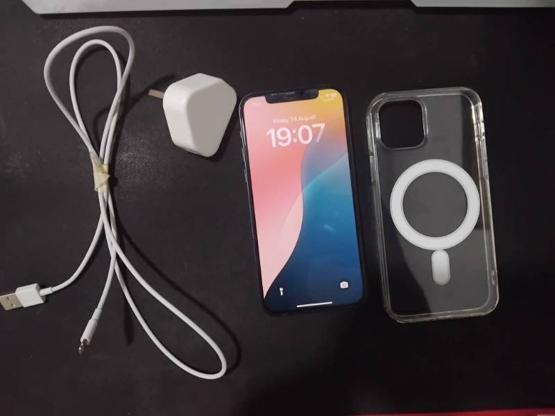 Iphon 12  128gb