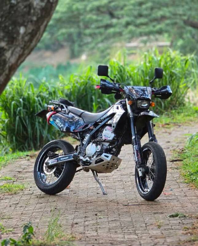 Kawasaki D tracker for sale