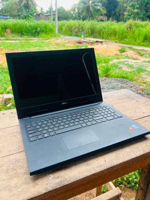 Lap top for sale