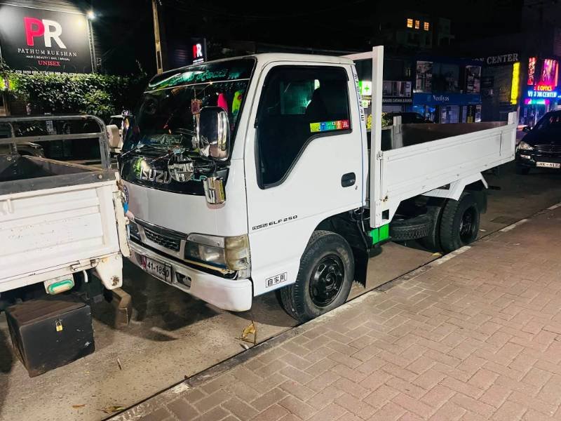 Issusu lorry for sale