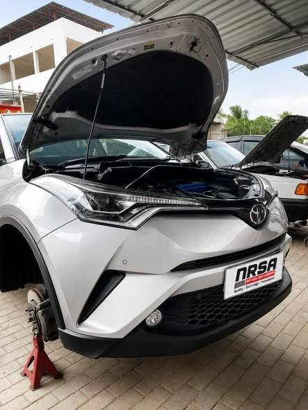 TOYOTA C-HR FRONT SHOCK ABSORBERS