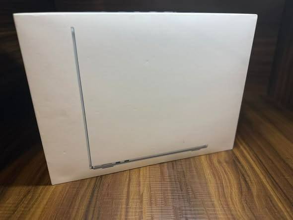 Brand New l Sealed Box l Apple MacBook Air