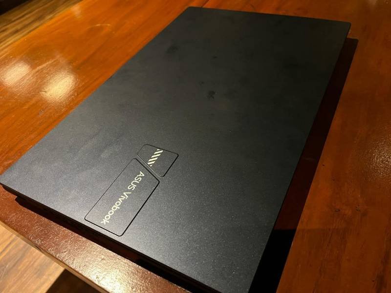 ASUS Vivobook 15