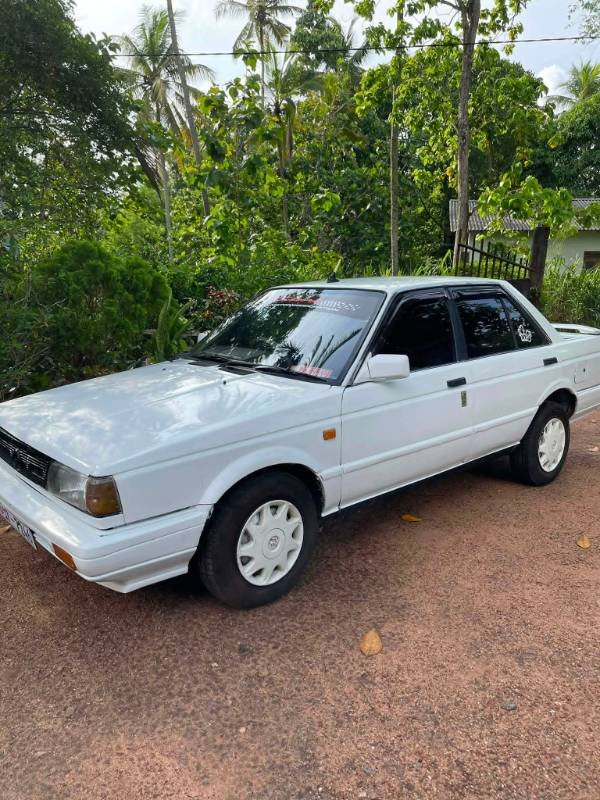 Nissan Sunny