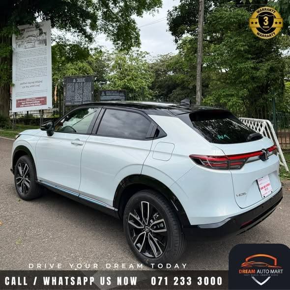 Brand New Honda Vezel ZPLAY
