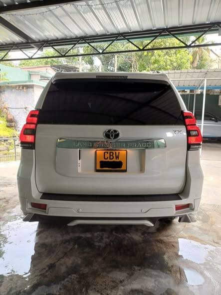 TOYOTA LAND CRUISER PRADO 150 TX