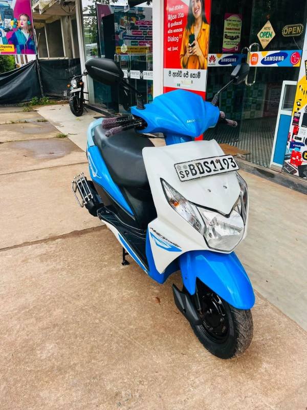 Honda dio for sale
