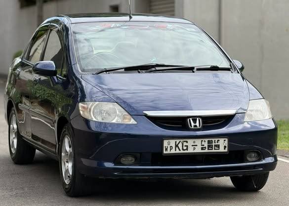 Honda Fit Aria (City) GD8 2003