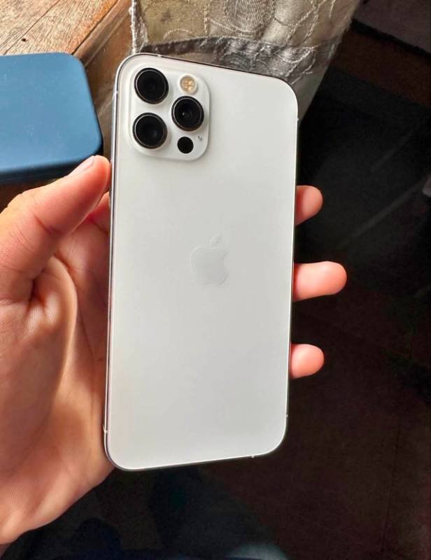 Phone for sale